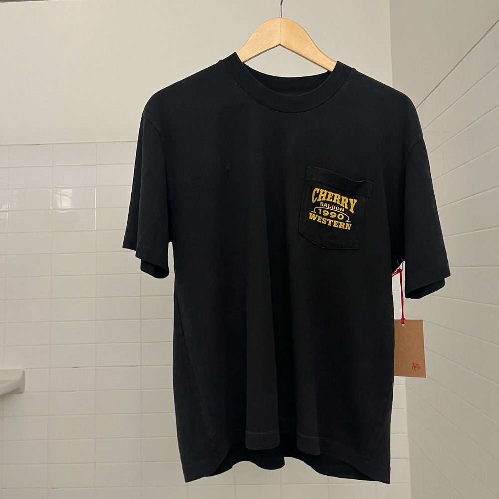 Small cherry Los Angeles tshirt black with tags still